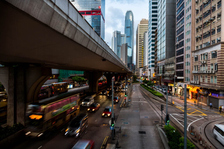 Un marché à Hong-Kong - Lao-Tseu l'a dit, il faut trouver la voie tranquille