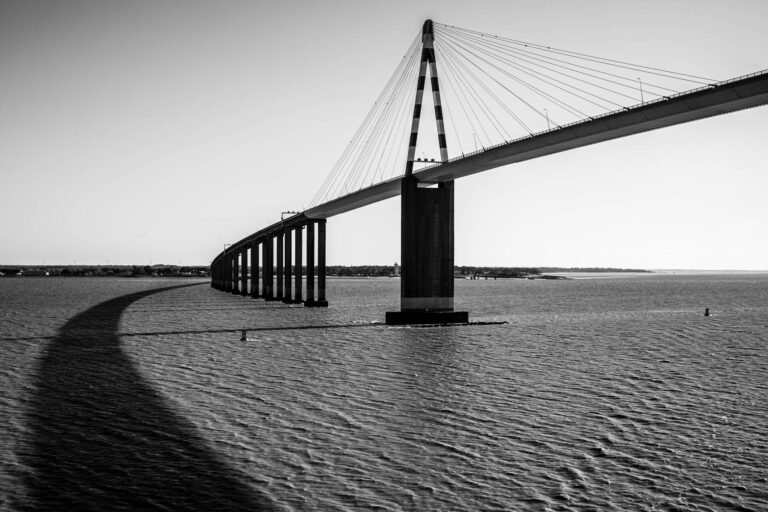 Airbus on board - Pont de Saint-Nazaire