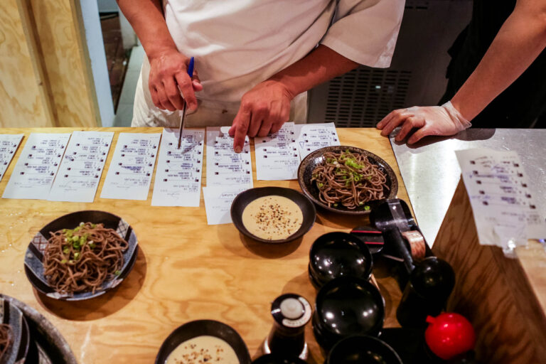 Izakaya Joyi - Prise de commandes