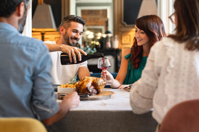 Soirée entre amis - Dégustation de vin - Domaine Annivy