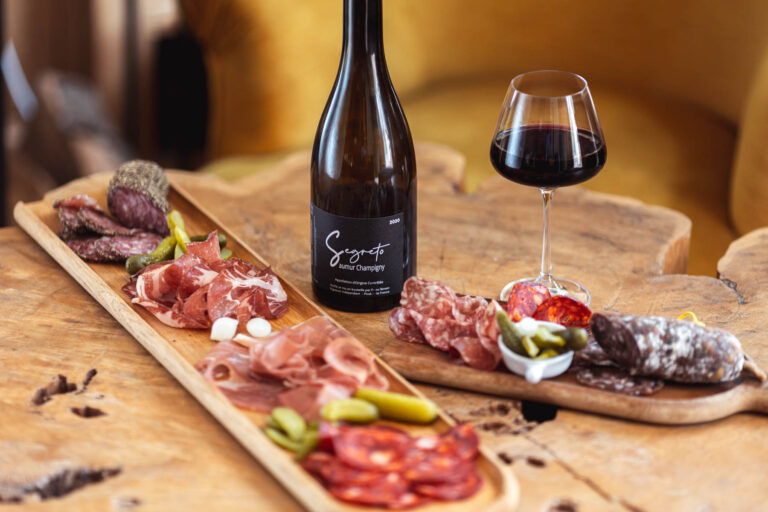 Domaine Annivy - Accords mets et vins - Photo culinaire - Planche de charcuterie