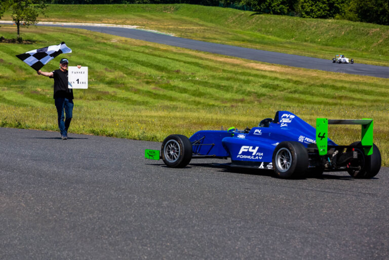 Circuit de Faye de Bretagne - Incentive Automobile - Photographe événementiel
