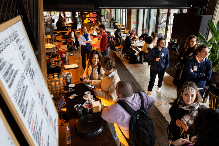 Freelances de l'événementiel - Photographe Storytelling - Dock B Pantin - Bar et Pizza