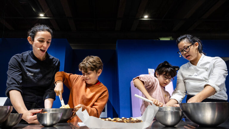 Salon du chocolat - Démonstration - Pastry junior - Cours de patisserie - Lili Ta - Chloé Salomon - Photographe événementiel