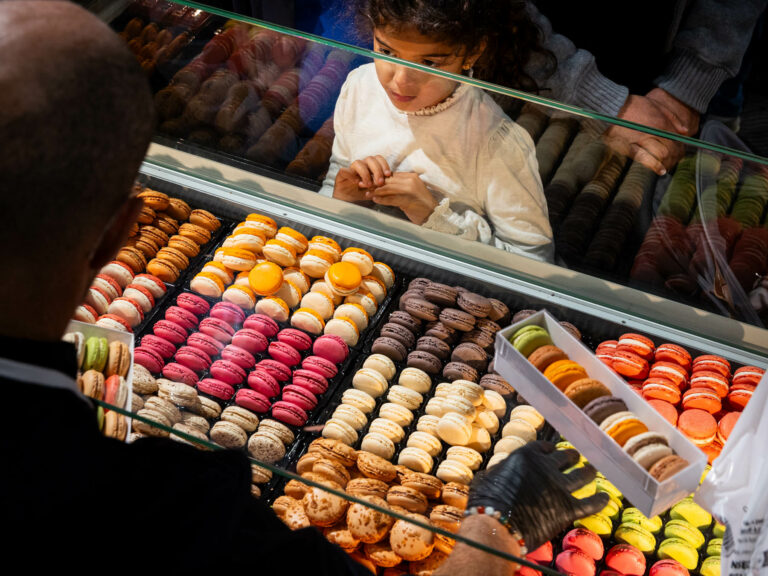 Vincent Guerlais - Macarons - Enfant - Stand - Patisserie - Photographe événementiel