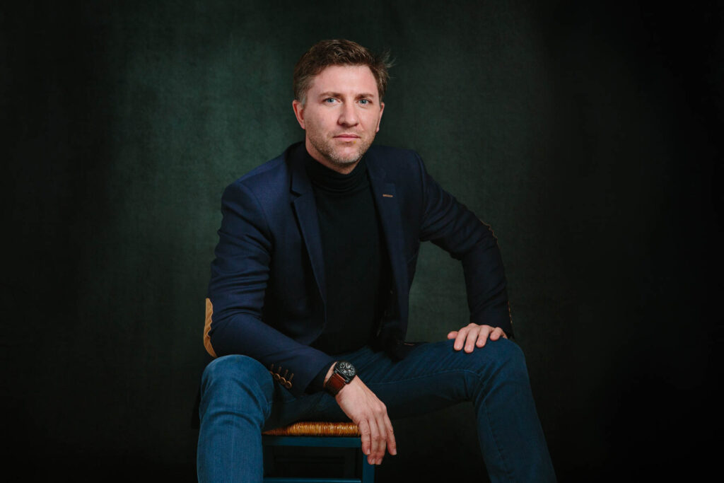 Portrait homme studio - Séance portrait - Brunet-Monié - Photographe Nantes