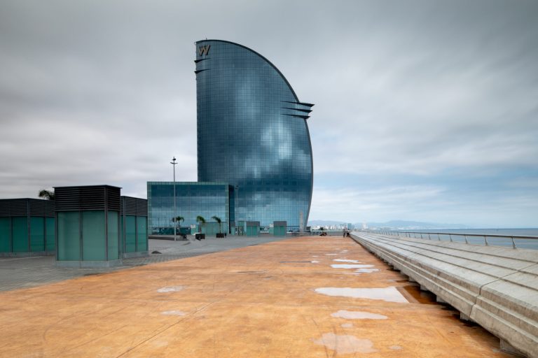 photographie d'architecture - la voile de Ricardo Bofill - agence photo Brunet-Monié