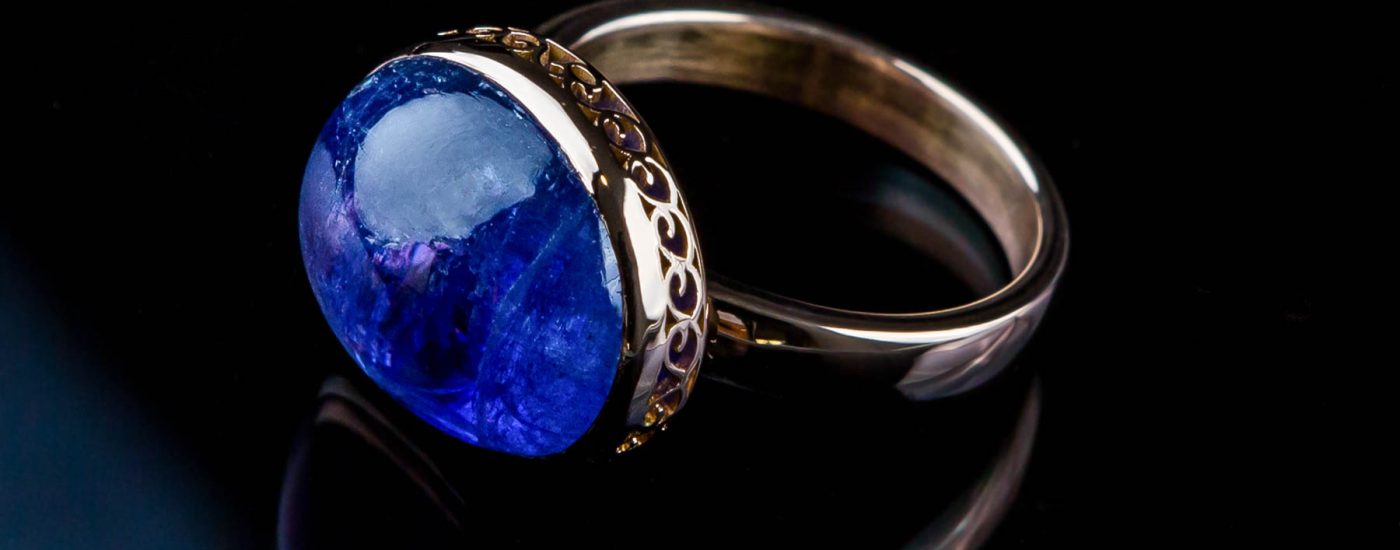 Agence Brunet-Monié - Pierre précieuse - Packshot Luxe - Bague